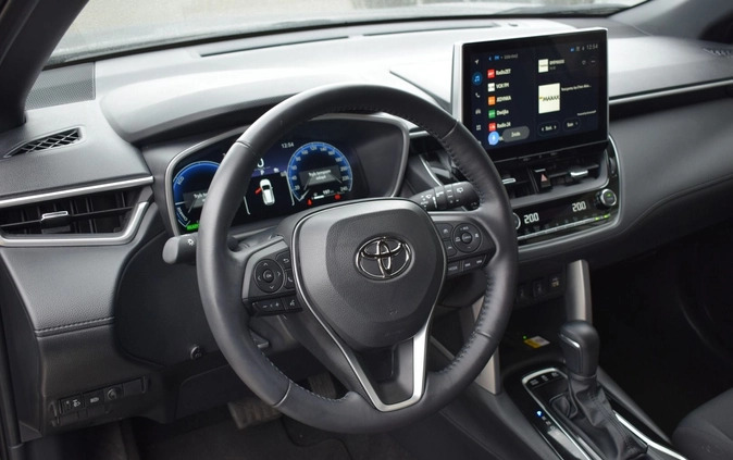 Toyota Corolla Cross cena 154900 przebieg: 13190, rok produkcji 2022 z Wschowa małe 137
